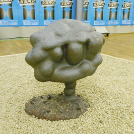 第44回女流陶芸展入選作品 「残響」 足立尚子